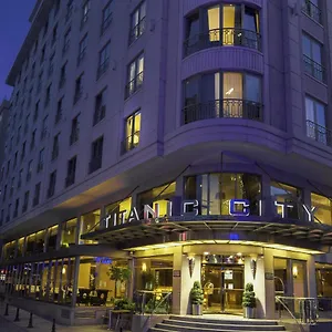 **** Hotel Titanic City Taksim Turkey